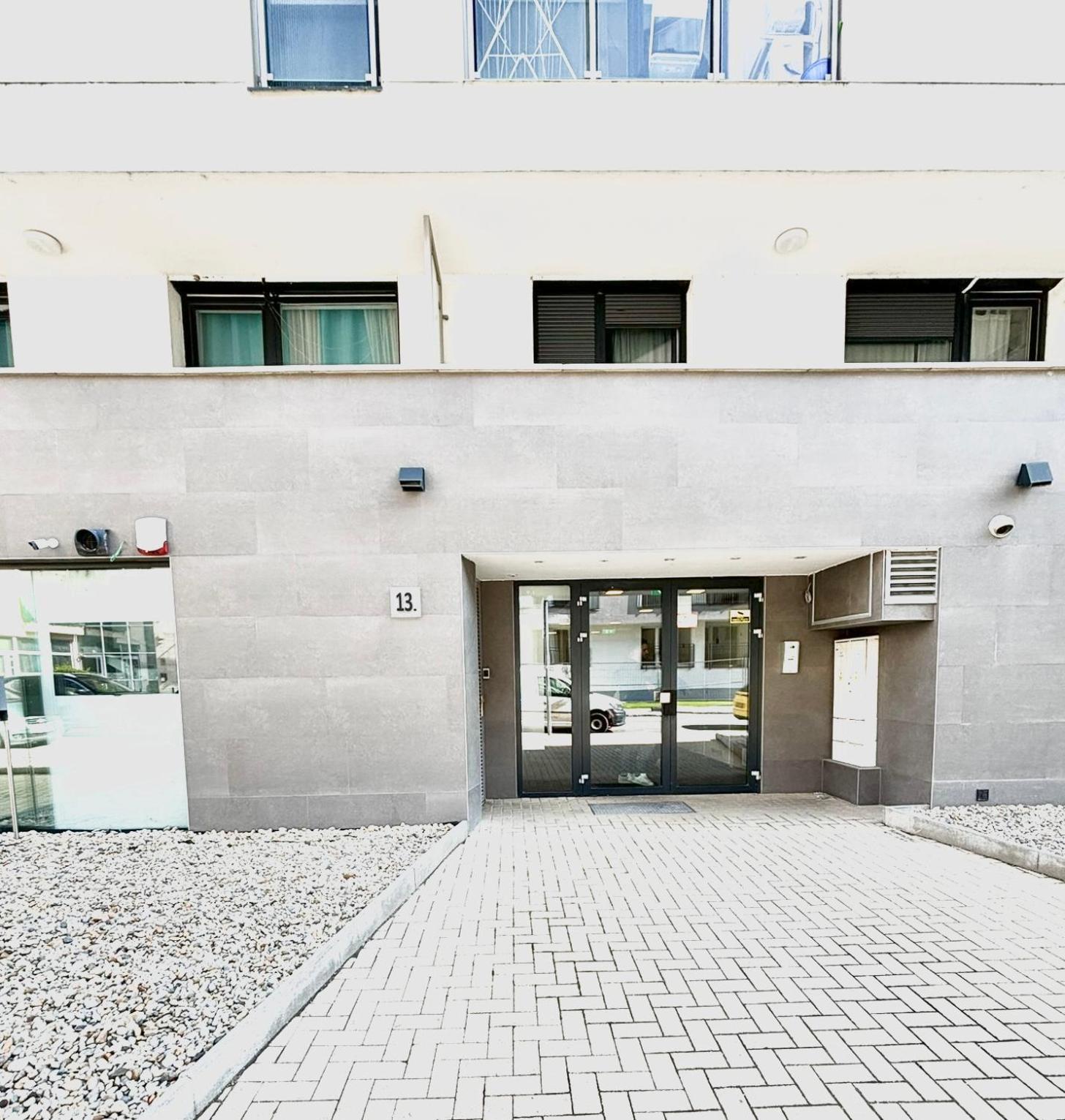 Scandinavian-style Downtown With A Terrace * Budapešť